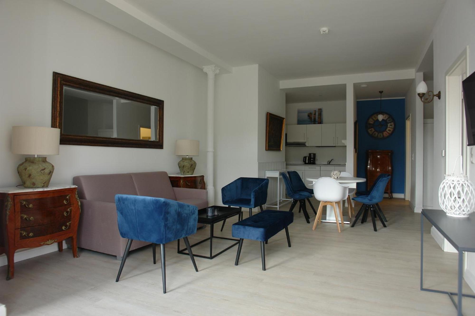 Friesischer Hof, Ferienwohnungen Mit Indoor Spielplatz, Kostenfreien Parkplatz Und W-Lan Hage Номер фото